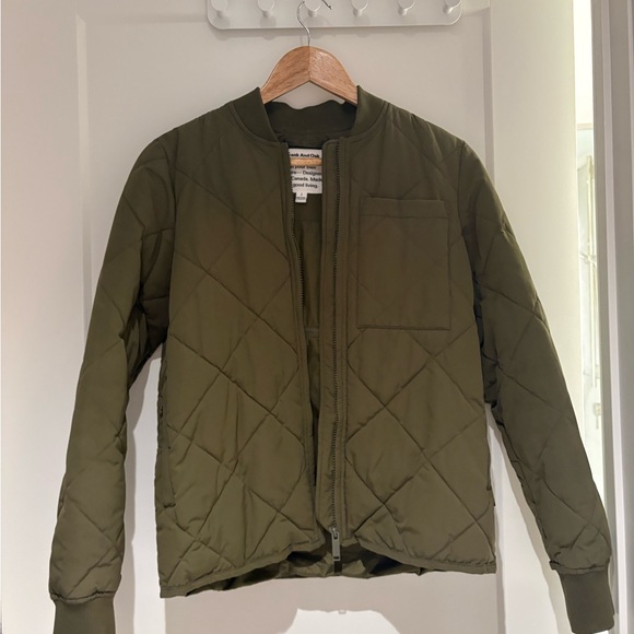 Frank & Oak Jackets & Blazers - Frank & Oak Olive Green Quilted Puffer Jacket